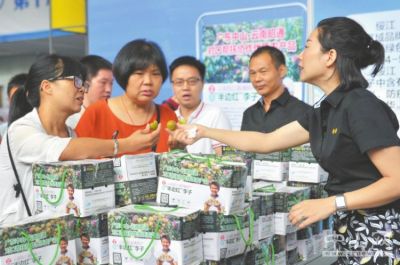 外来人口扶贫_2020全国扶贫人口数据(2)